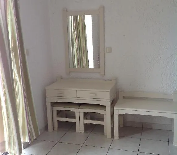 Nontas * Χερσόνησος